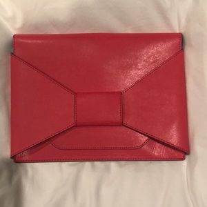 BR pink clutch